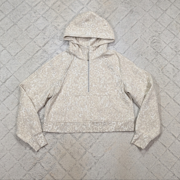 lululemon athletica Tops - Lululemon Jacket Womens XS/S Beige White Leopard Scuba Oversized ½ Zip Hoodie